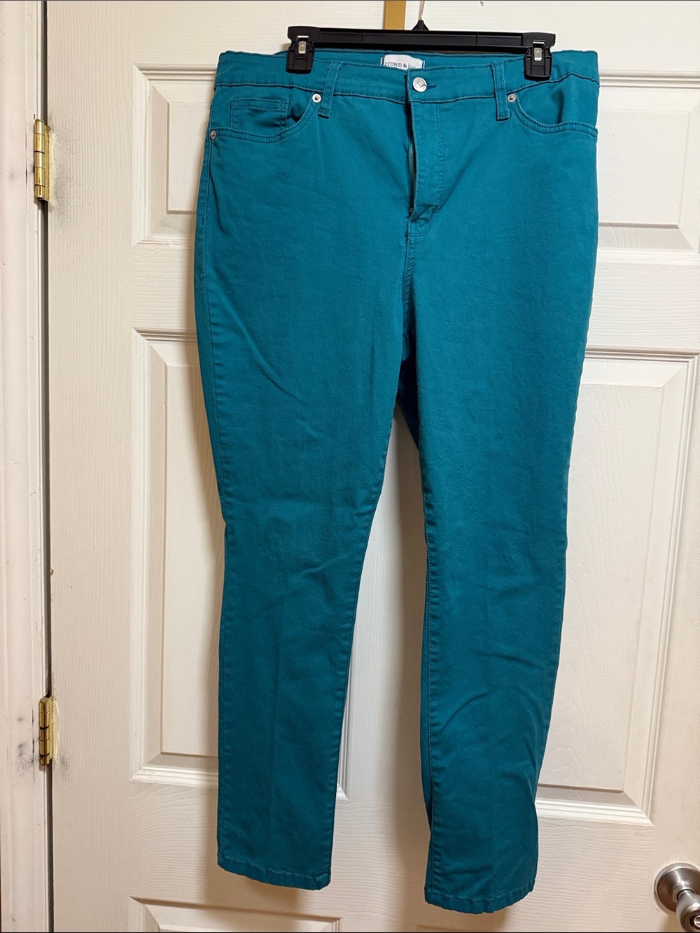 Crown & Ivy Teal Skinny Jeans